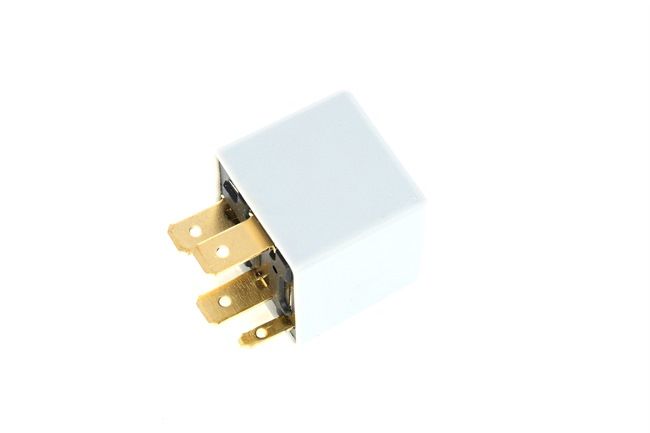 109 Nolu Yakıt Röle 1J0906381A 357906381A